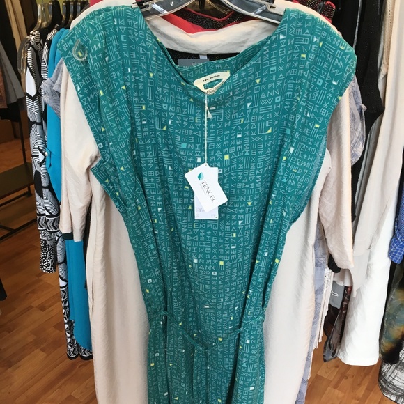 Skunkfunk cap sleeve Tiled dress NWT - Picture 1 of 8
